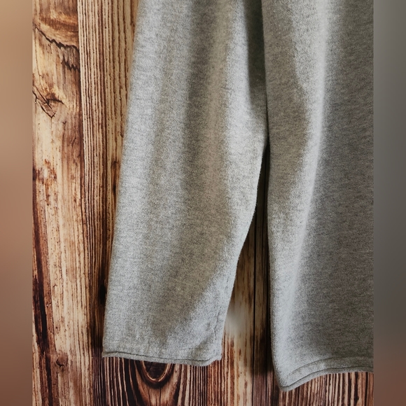 J.Jill V-neck Stretch Pullover Sweater - Picture 4 of 8